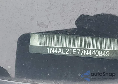 2007 Nissan Altima 2.5 S из США, поврежденный, VIN 1N4AL21E77N440849